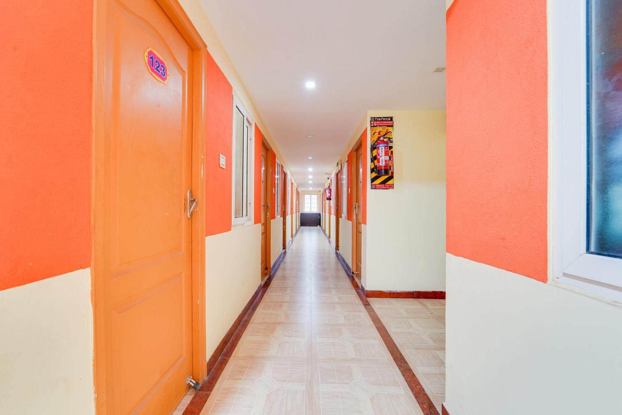 Super Hotel O Airport Road Coimbatore Exterior foto